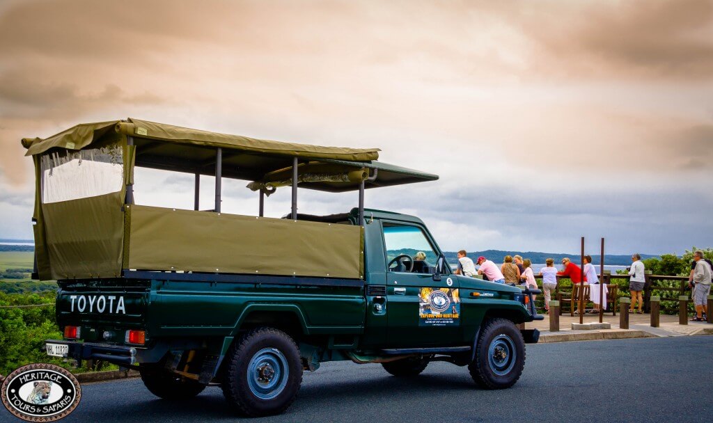 Bush & Boat Safari 6 safari vehicles