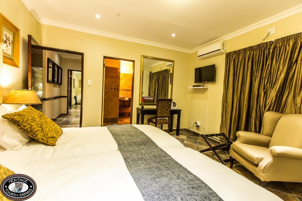 heritage house room 2