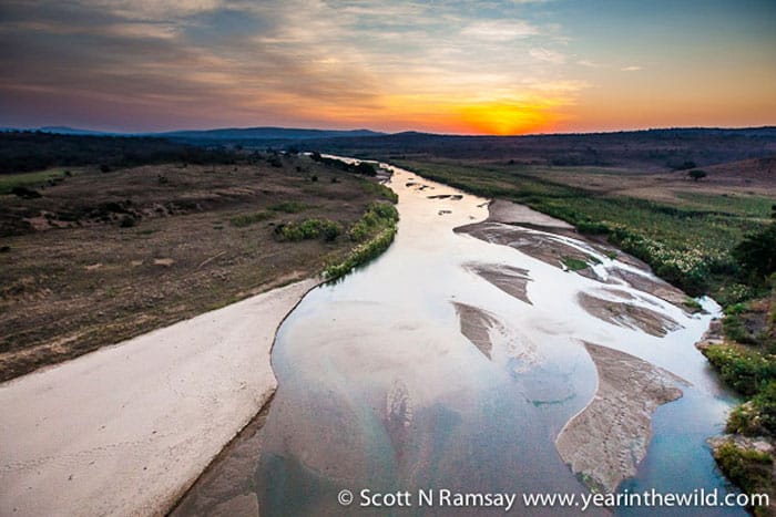 hluhluwe umfolozi wilderness area